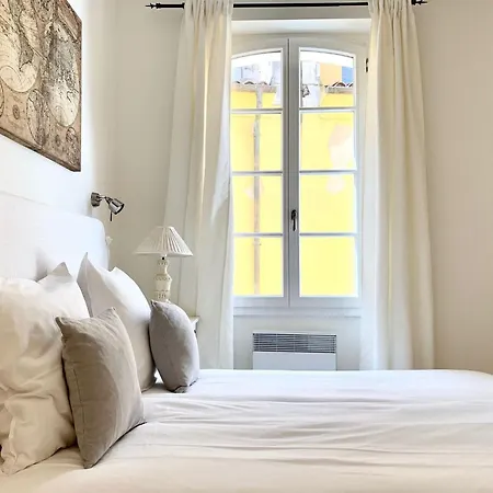 Charmante Im Historischen Zentrum By Interhome 公寓 圣特罗佩