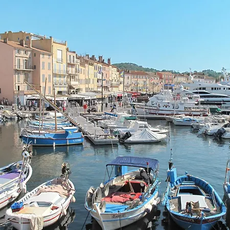 Charmante Im Historischen Zentrum By Interhome *