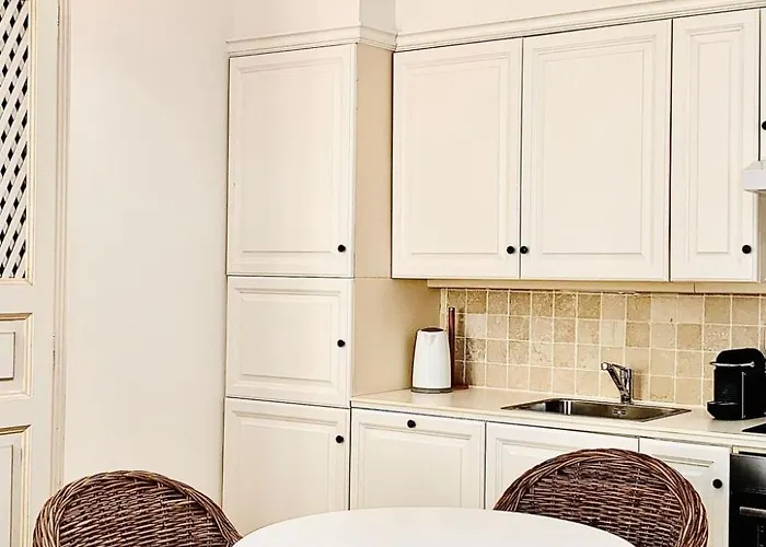 Charmante Im Historischen Zentrum By Interhome Saint-Tropez