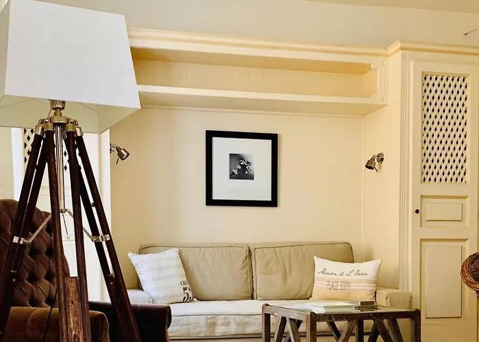 Charmante Im Historischen Zentrum By Interhome Saint-Tropez